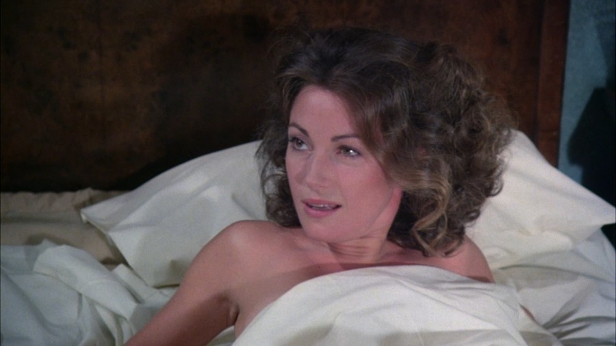 Belinda-Mayne_Jane-Seymour_Lauren-Hutton_-_Lassiter-1984-1080p-Blu-ray-Remux-NCS-08.jpg