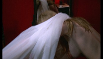 Marianne-Faithfull_-_The-Girl-on-a-Motorcycle-1968-1080p-Blu-ray-Remux-NCS-014