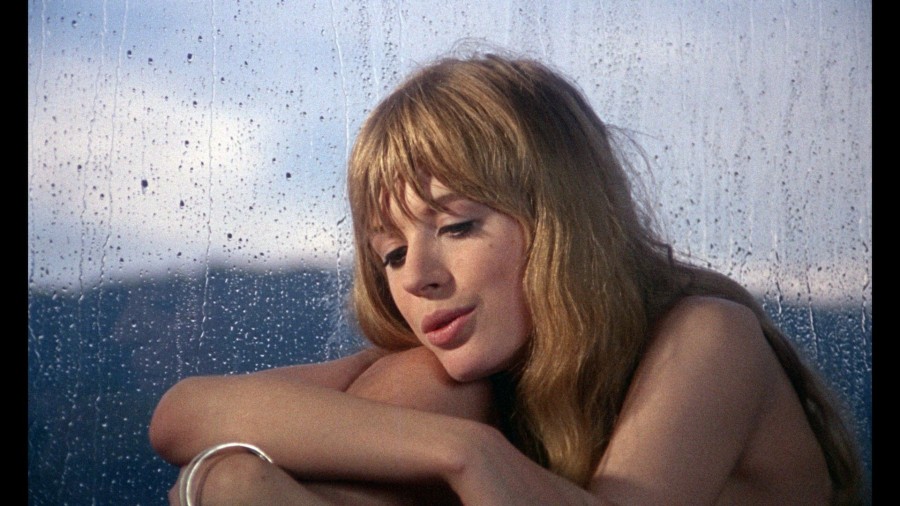Marianne-Faithfull_-_The-Girl-on-a-Motorcycle-1968-1080p-Blu-ray-Remux-NCS-017.jpg