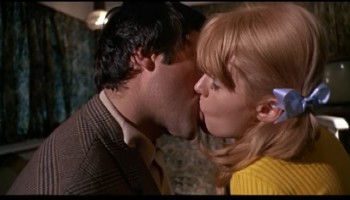 Wendy-Craig_Marianne-Faithfull_Carol-White_-_Ill-Never-Forget-Whats-isname-1967-1080p-Web-NCS-014